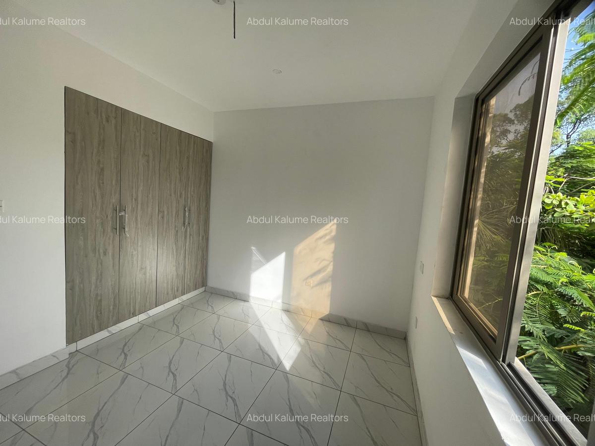 Serviced 3 Bed Apartment with En Suite at Bamburi - 13