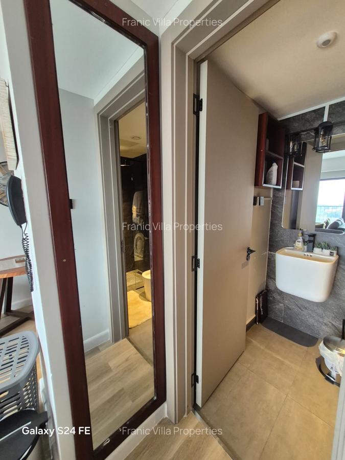 Serviced Studio Apartment with En Suite at Near Nairobi Hospital - 4