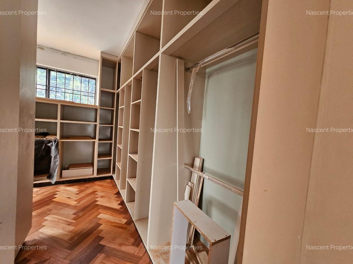 6 Bed House with En Suite in Loresho - 8