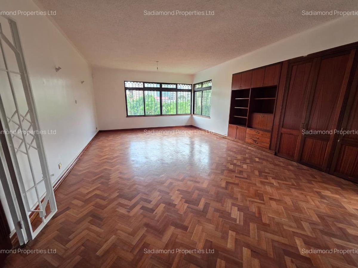 5 Bed Townhouse with En Suite in Muthaiga - 5