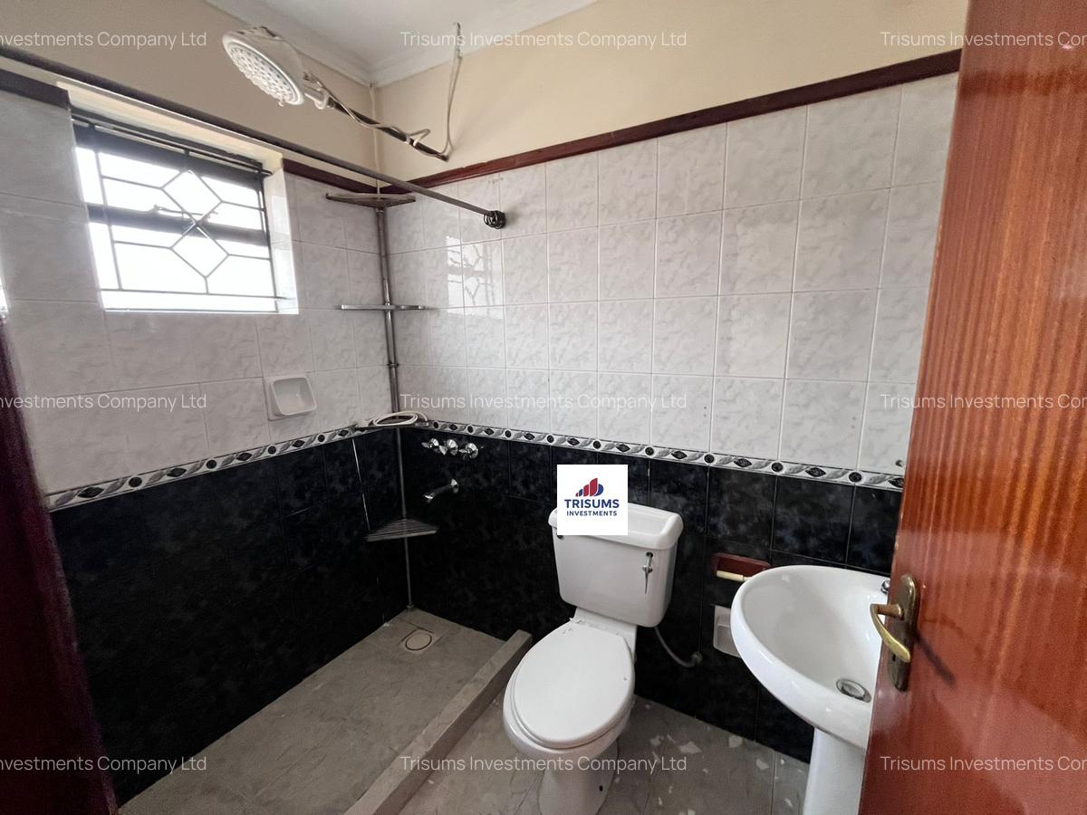 5 Bed Townhouse with En Suite in Westlands Area - 12