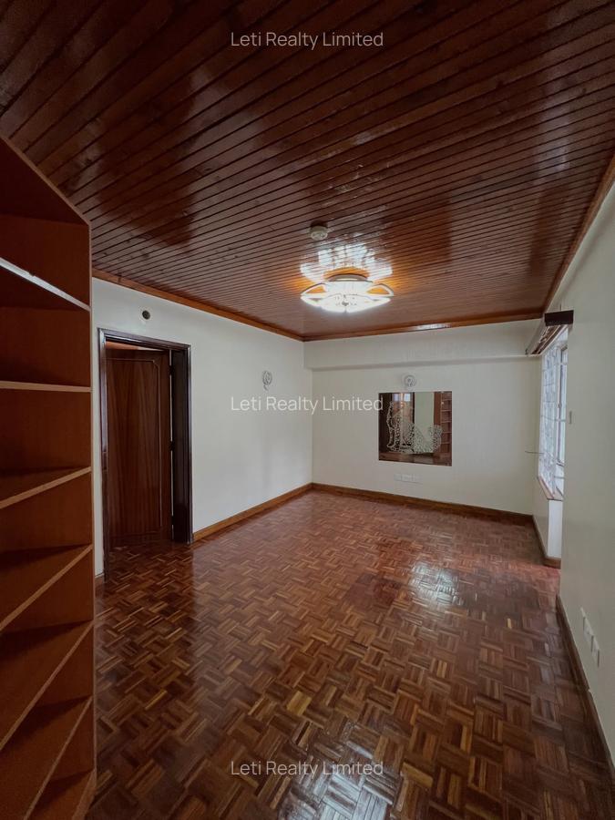 4 Bed Townhouse with En Suite in Kilimani - 10