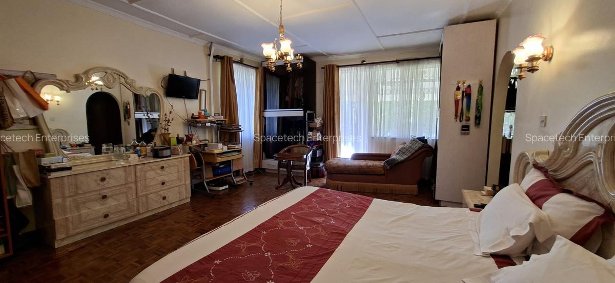 4 Bed House with En Suite in Runda - 6