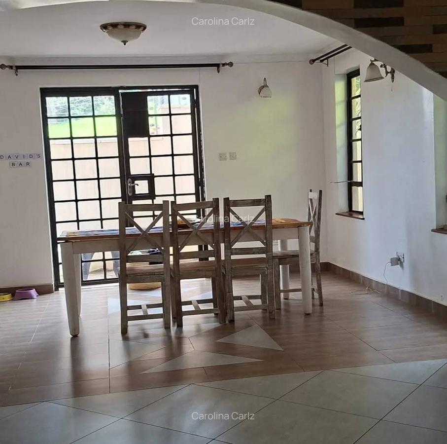 5 Bed House with En Suite at Kyuna - 6