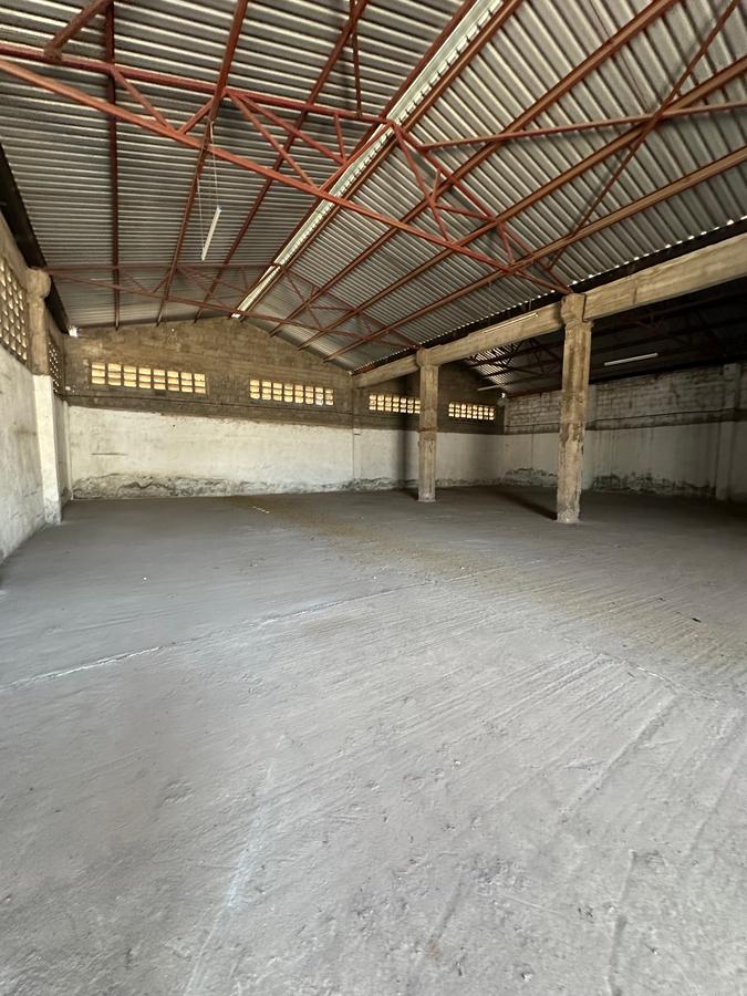 Warehouse with Electric Fence in Langata - 6