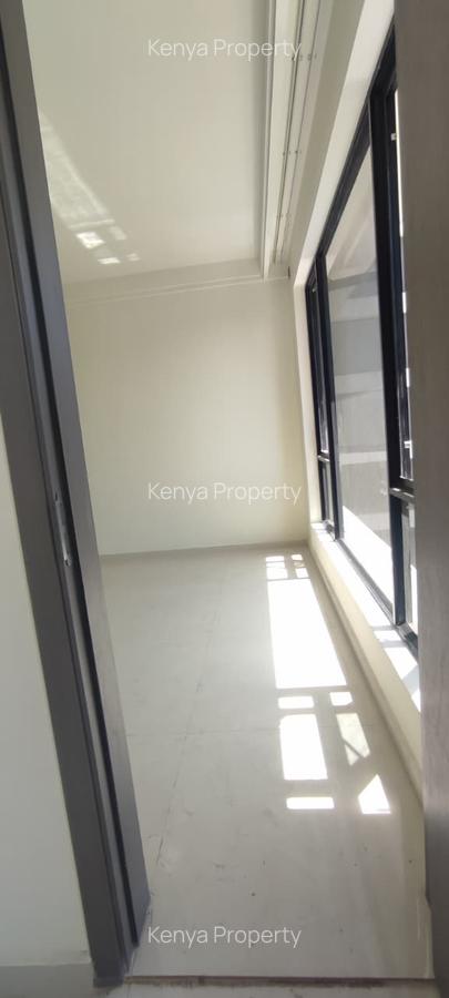 Serviced 1 Bed Apartment with En Suite at Westlands Road - 13