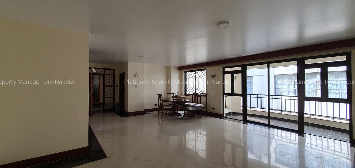 3 Bed Apartment with En Suite in Westlands Area - 1