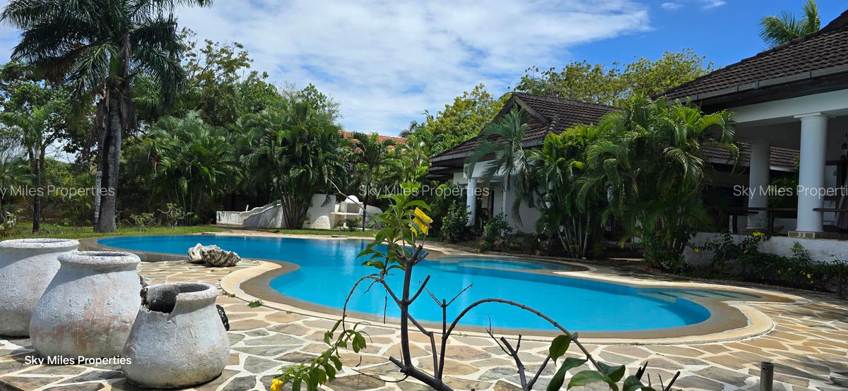 3 Bed Villa with En Suite at Kilifi - 17