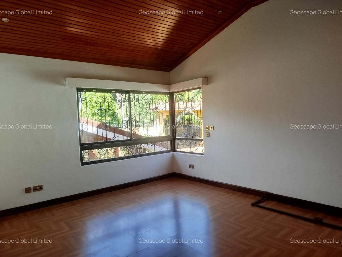 6 Bed House with En Suite in Gigiri - 4