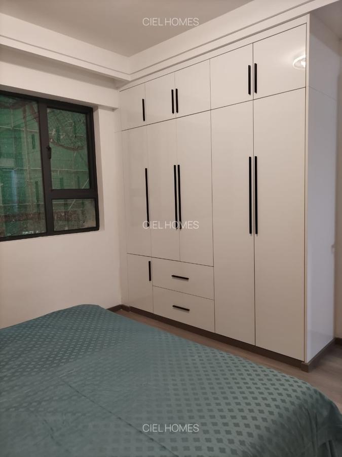 2 Bed Apartment with En Suite in Lavington - 12
