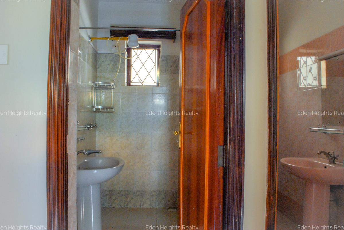 3 Bed Apartment with Parking at Gitanga - 14