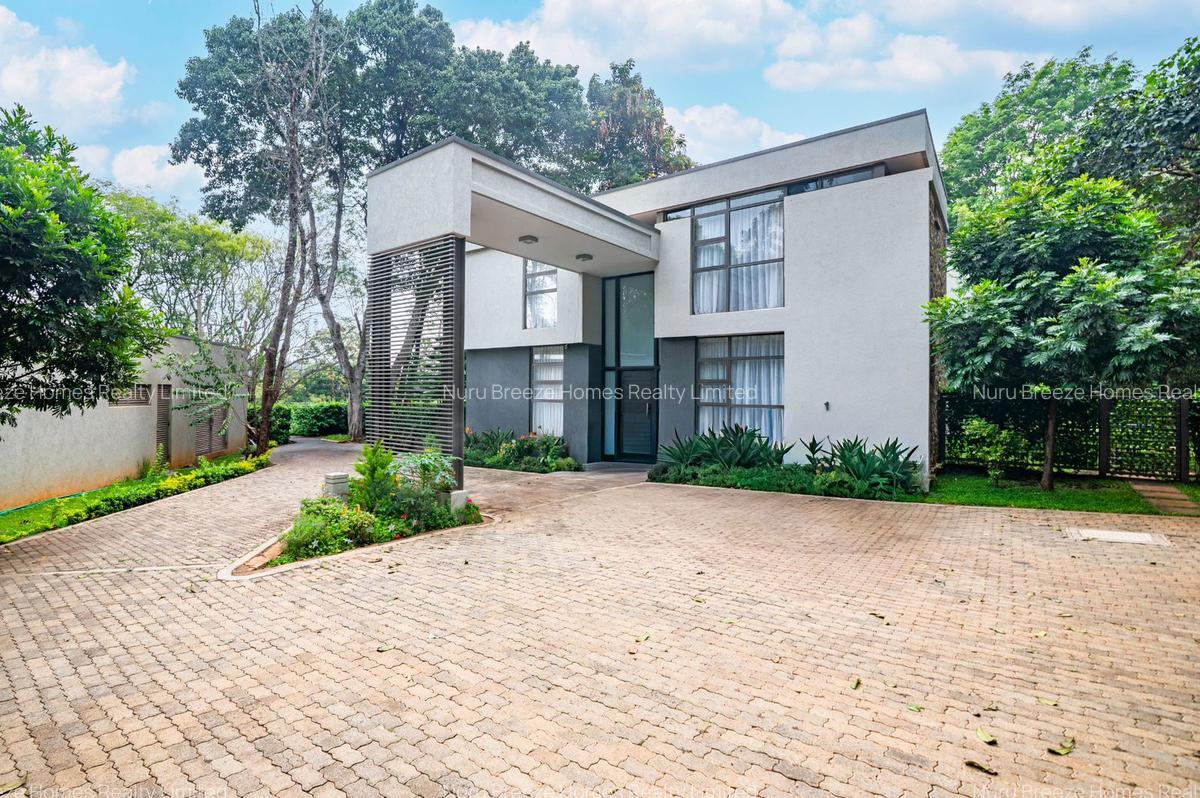 5 Bed Townhouse with En Suite in Karen - 1