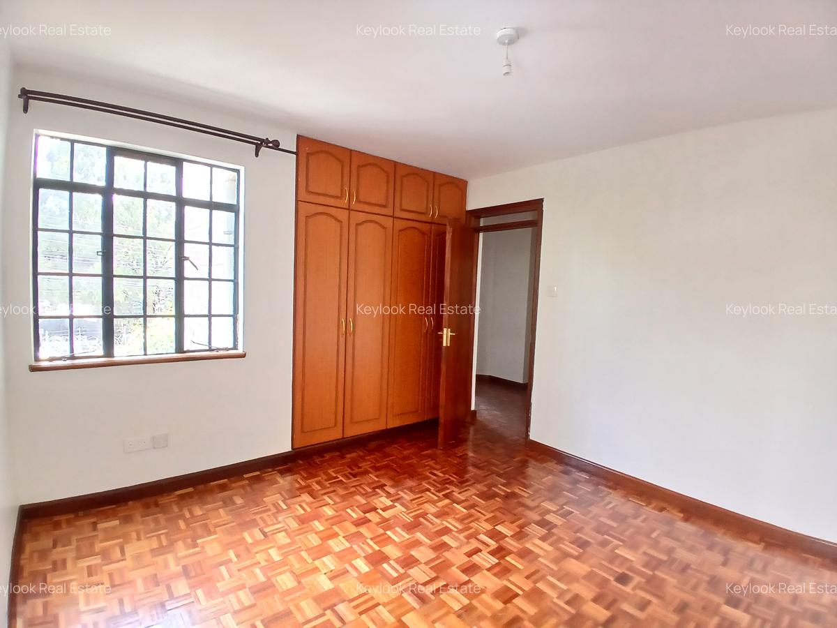 3 Bed Apartment with En Suite at Valley Arcade - 9