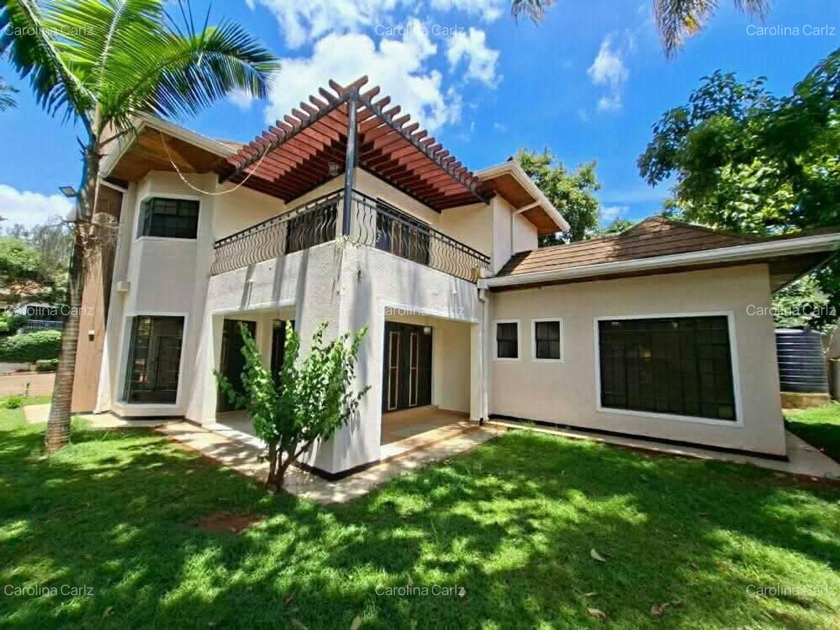 4 Bed House with En Suite in Runda - 1