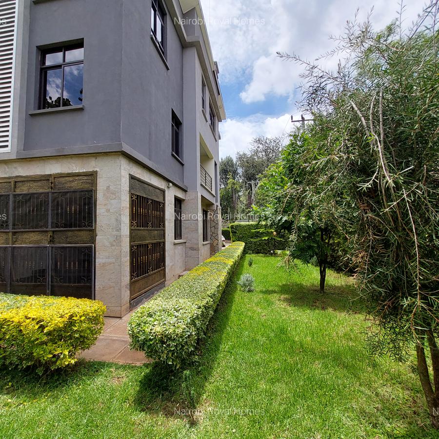 5 Bed Townhouse with En Suite at Off Convent Drive - 5