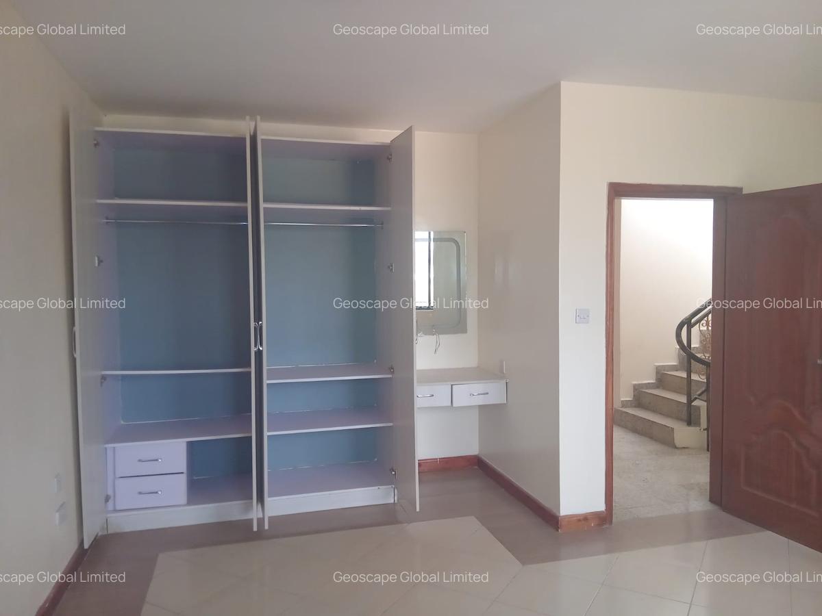 4 Bed House with En Suite in Athi River - 9