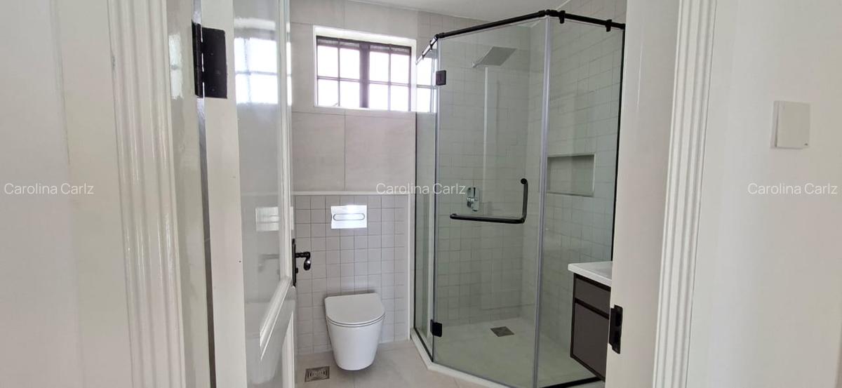 4 Bed Townhouse with En Suite at Brookside Drive - 7