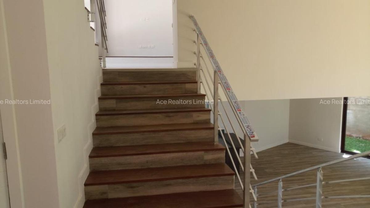 4 Bed Townhouse at Lavington - 6