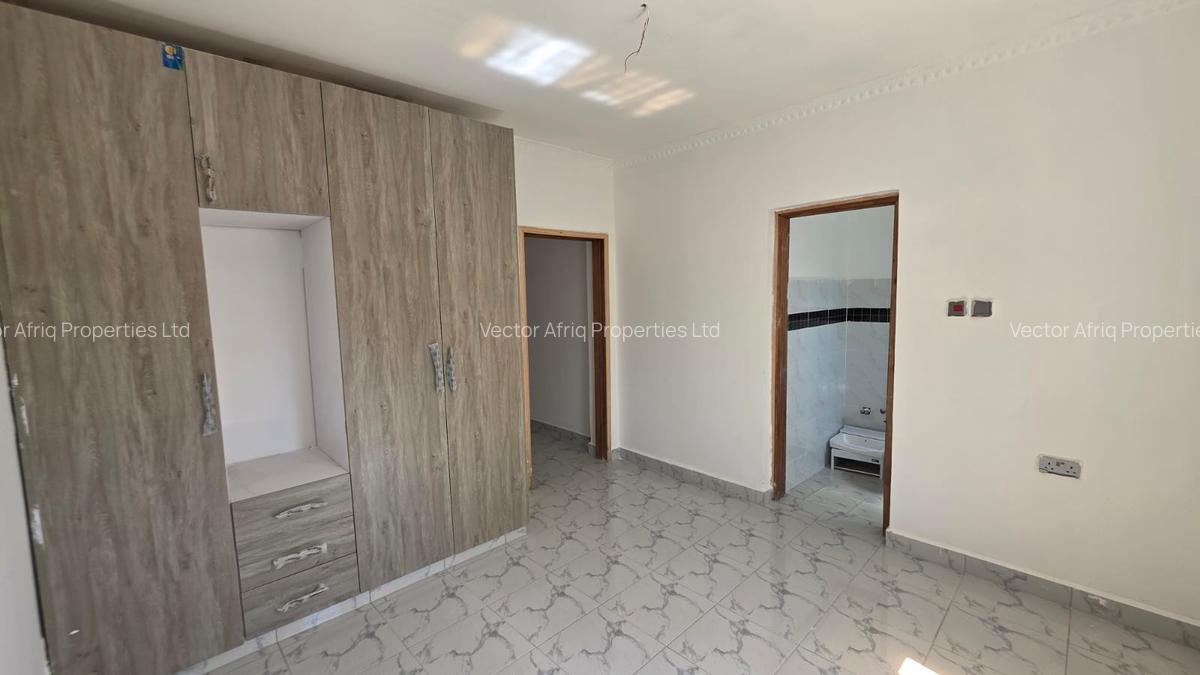 4 Bed House with En Suite in Kitengela - 3