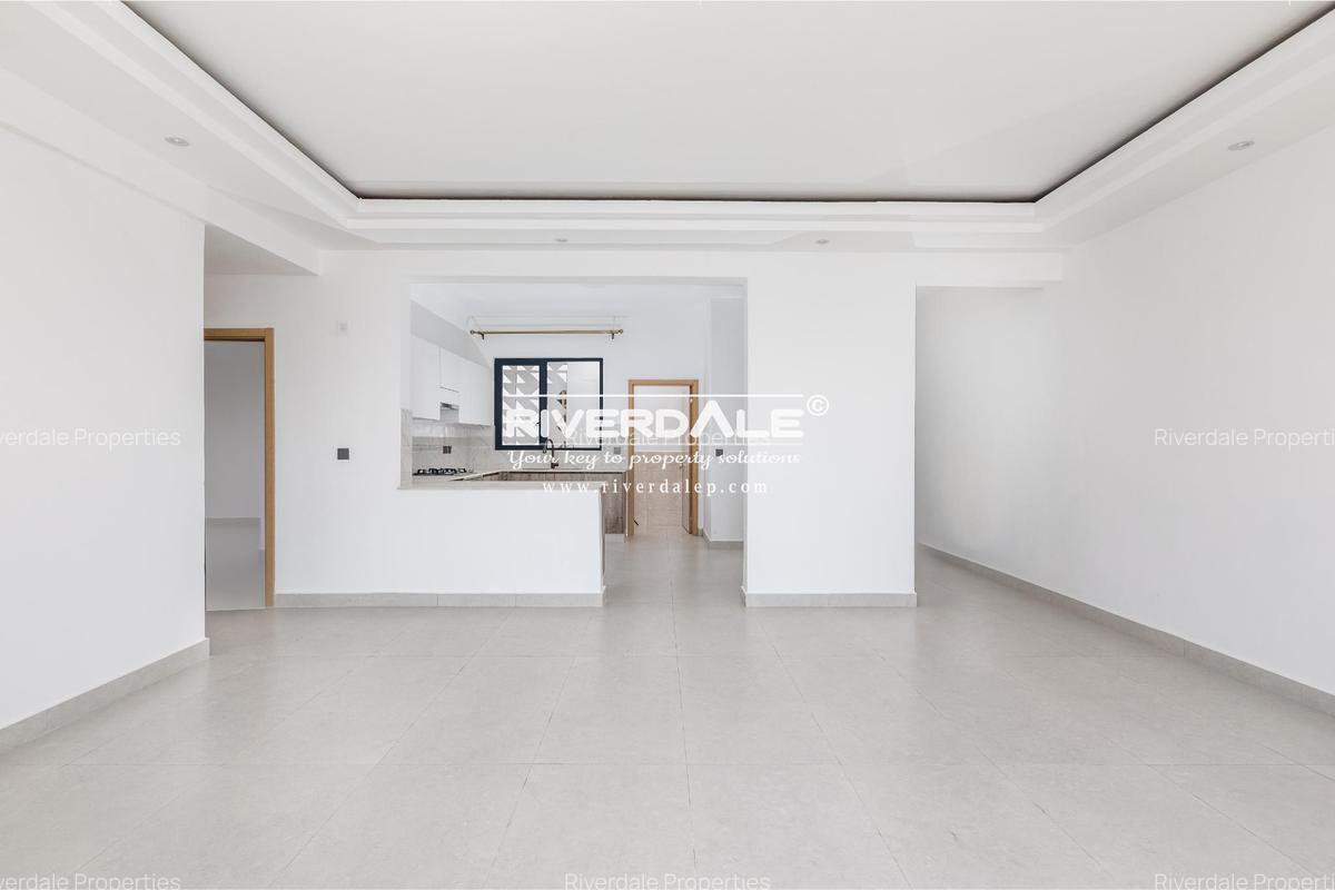 2 Bed Apartment with En Suite in Brookside - 2