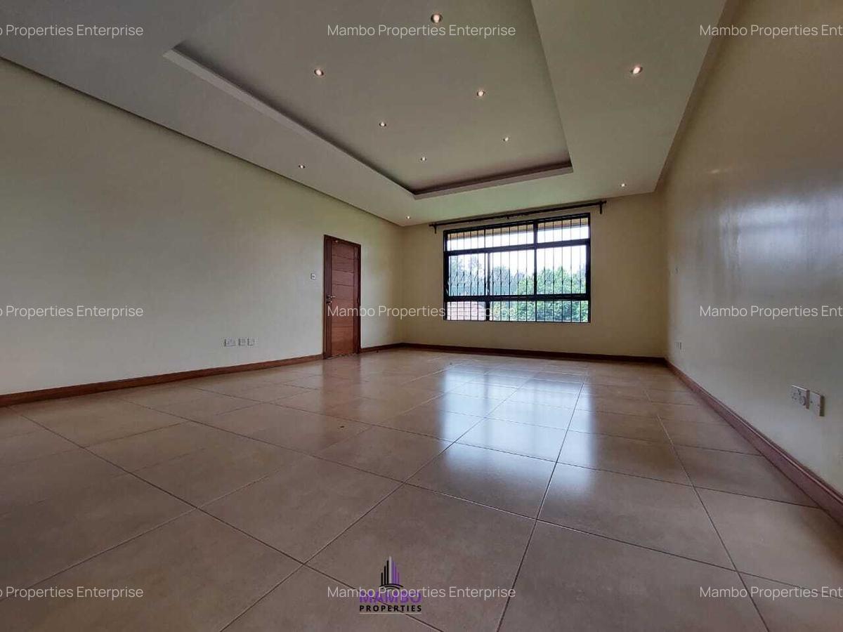 4 Bed Villa with En Suite at Mumwe - 15