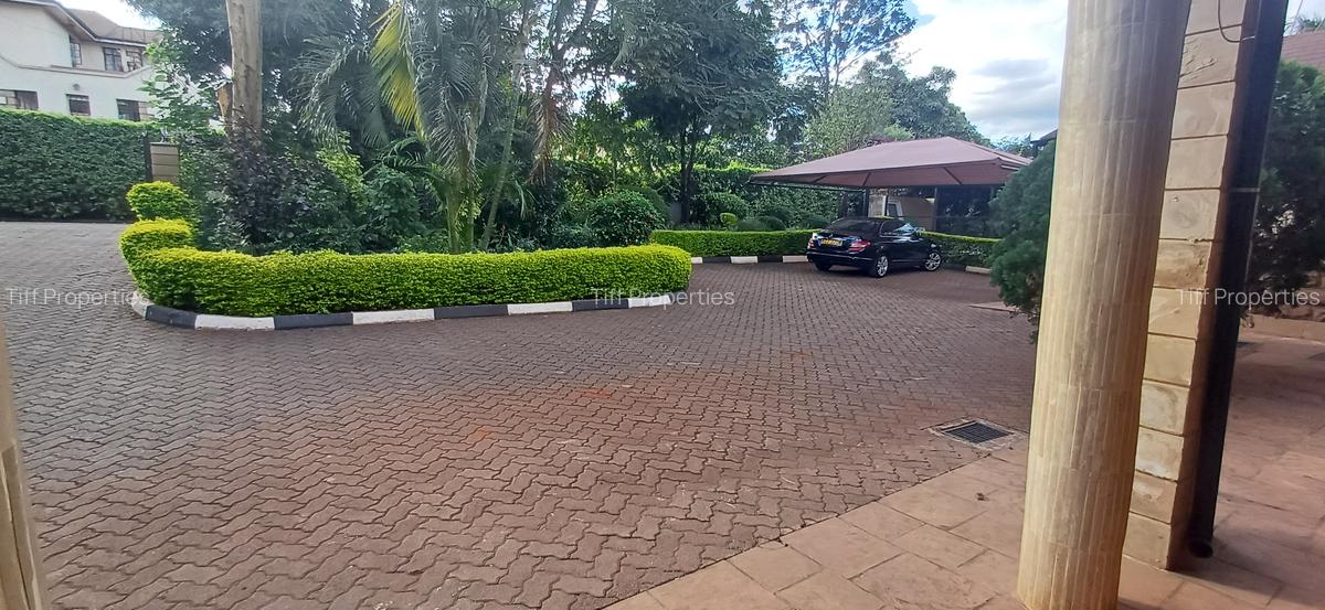 4 Bed Townhouse with En Suite in Runda - 19