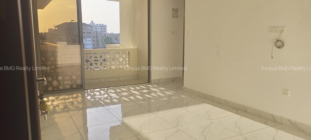 1 Bed Apartment with En Suite in Bamburi - 8