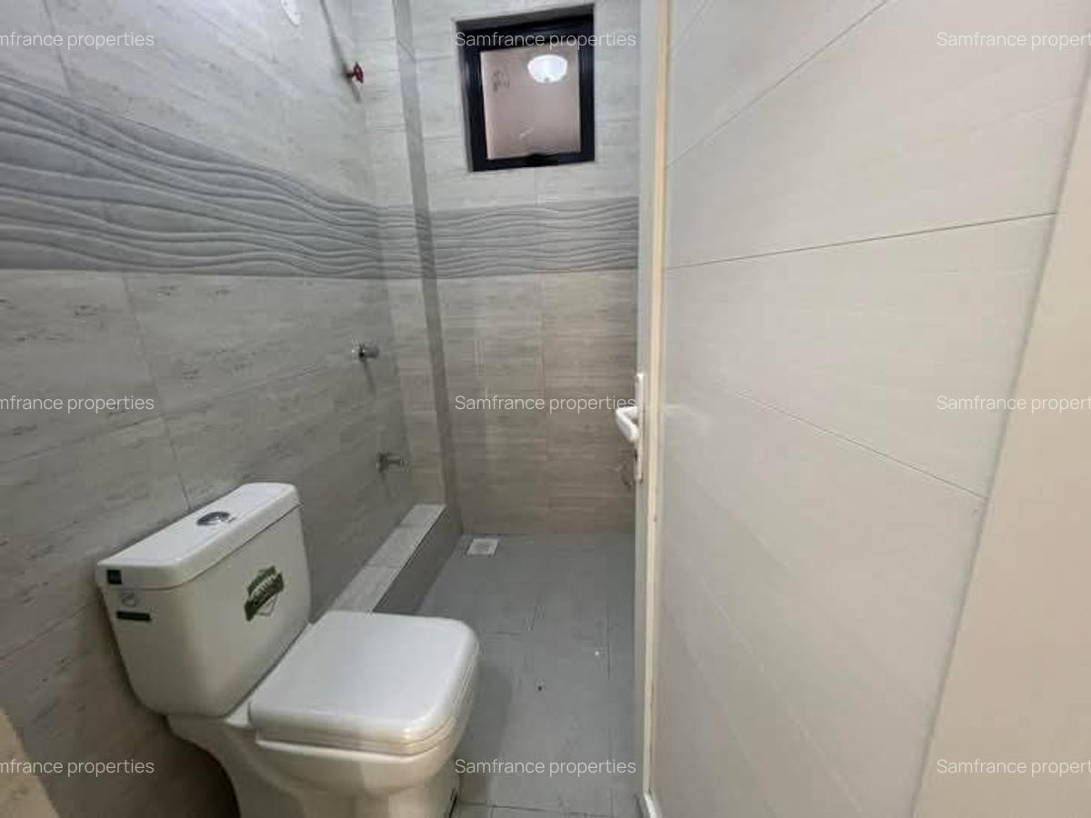 3 Bed Apartment with En Suite at Beach Road - 7