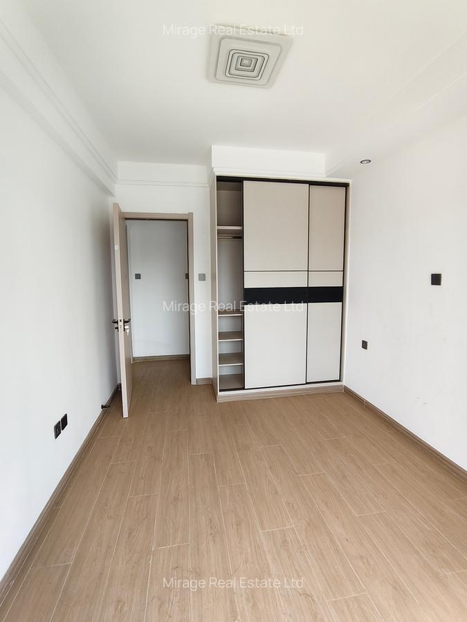 2 Bed Apartment with Swimming Pool in Kilimani - 8