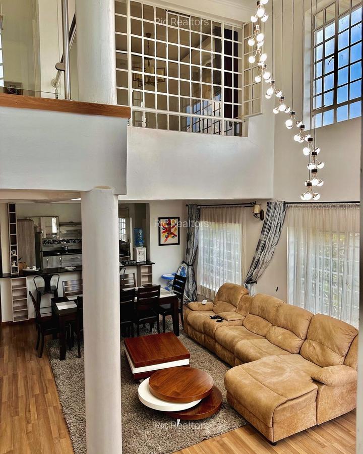4 Bed Townhouse with En Suite at Lake Road - 6