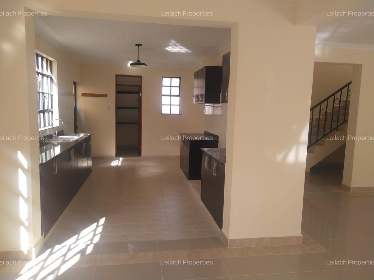 4 Bed House with En Suite in Ngong - 14