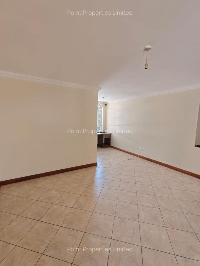 Studio Apartment with Borehole in Kilimani - 4