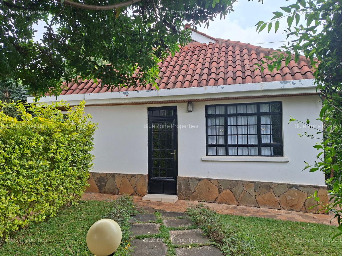 1 Bed Apartment with En Suite at Off Panafric Insurance Avenue - 3