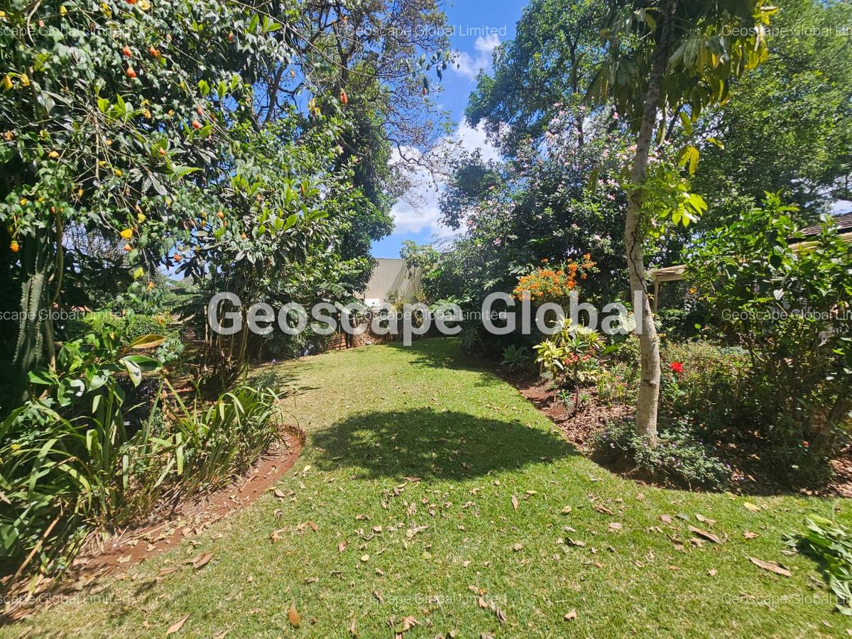 4 Bed House with En Suite in Loresho - 9