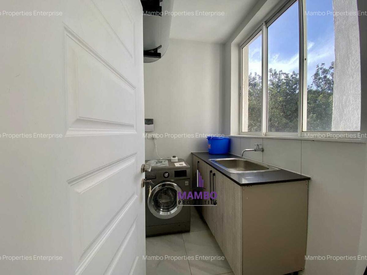 Furnished 2 Bed Apartment with En Suite at Rhapta Rd - 12