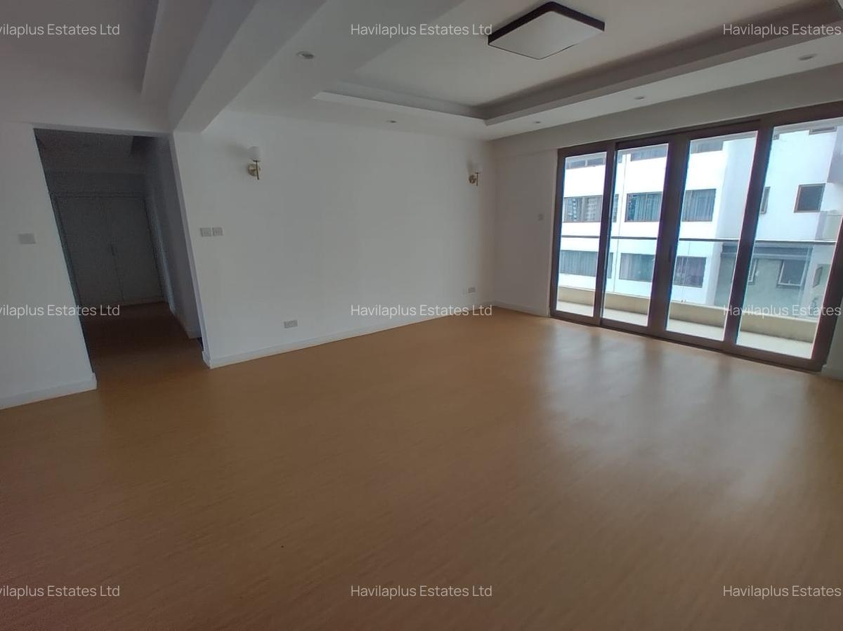 3 Bed Apartment with En Suite at Hatheru Road - 7