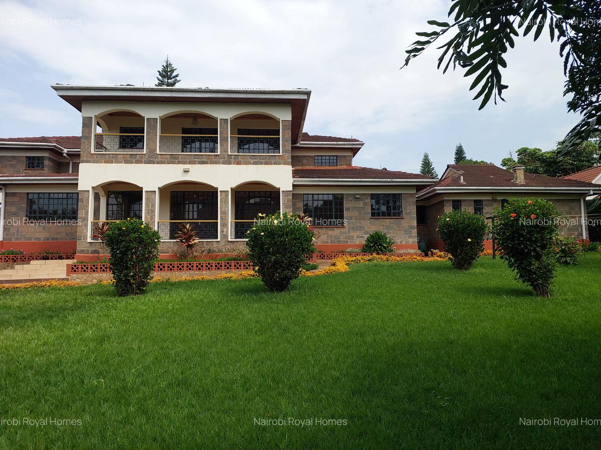 5 Bed House with En Suite at Daisy Road - 4