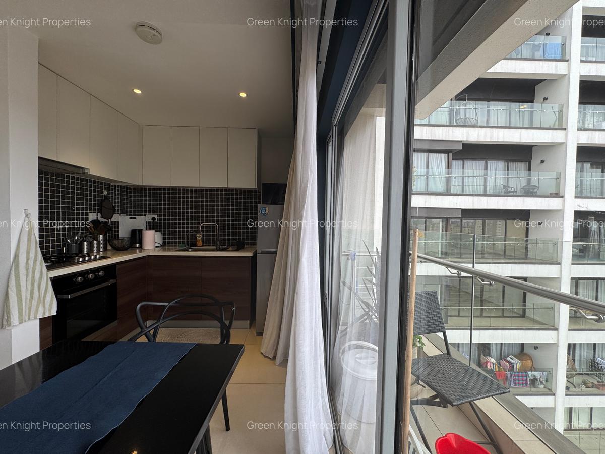 Serviced 1 Bed Apartment with En Suite in Lavington - 4