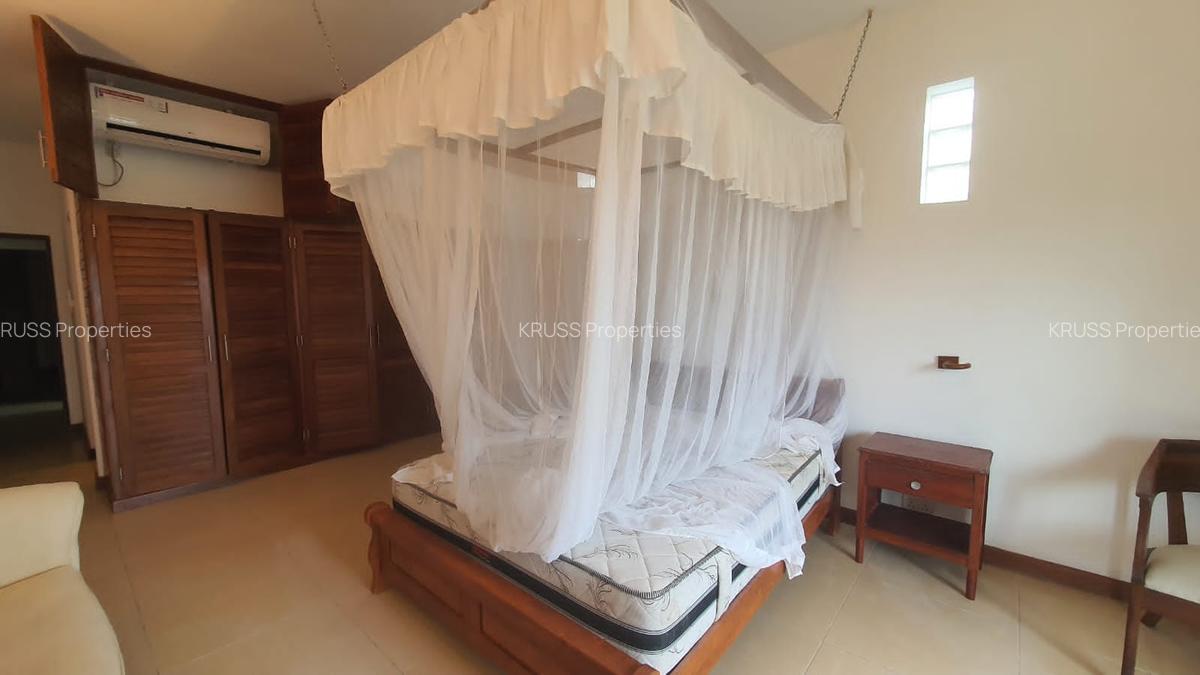 Serviced 3 Bed Apartment with En Suite at Ar156 - 9