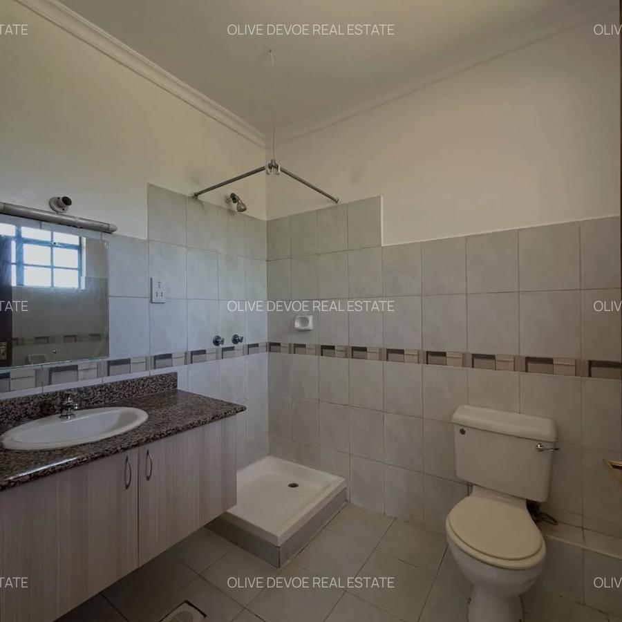 5 Bed House with En Suite in Karen - 2