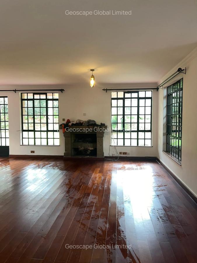 4 Bed House with En Suite in Karen - 3