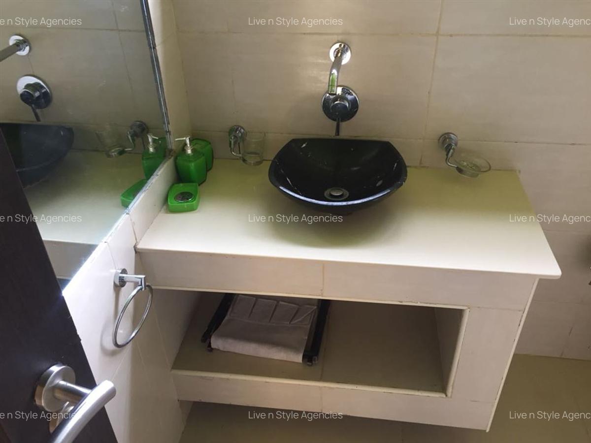 1 Bed House with Garden in Runda - 8