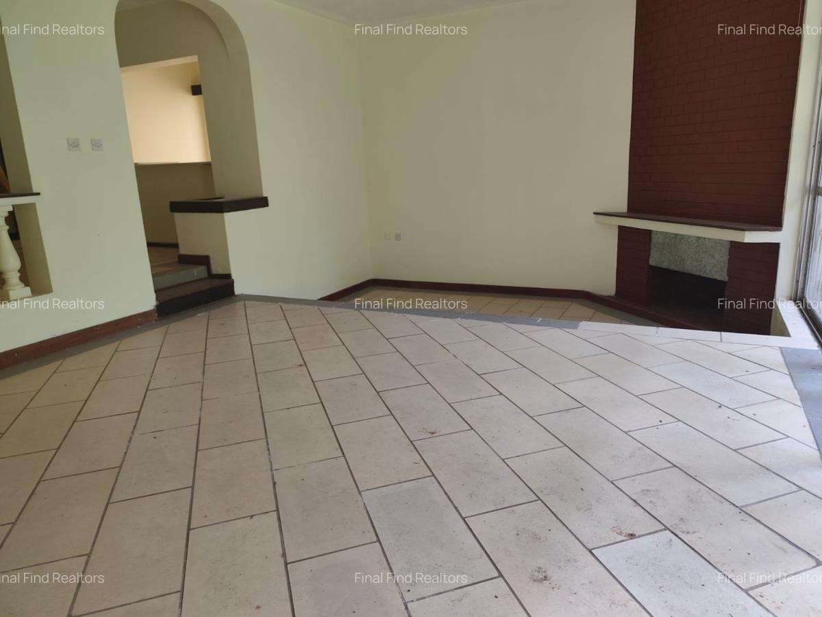 4 Bed Townhouse with Garden in Westlands Area - 9