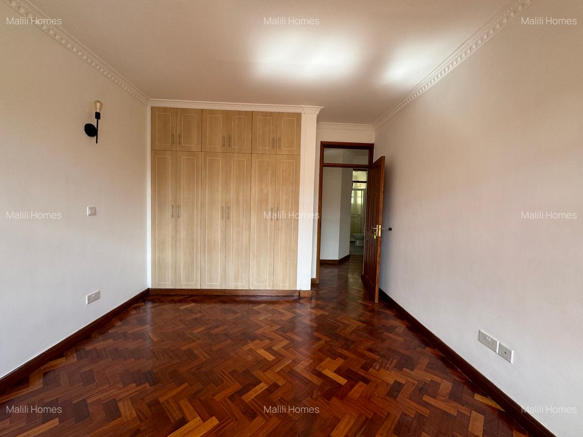 3 Bed Apartment at Lavington - 8