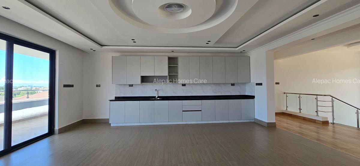 4 Bed House with En Suite at Kijani Ridge - 12