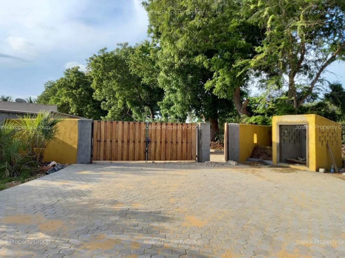 Residential Land in Nyali Area - 19