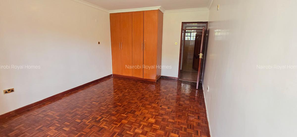 5 Bed House with En Suite at Runda Road - 12