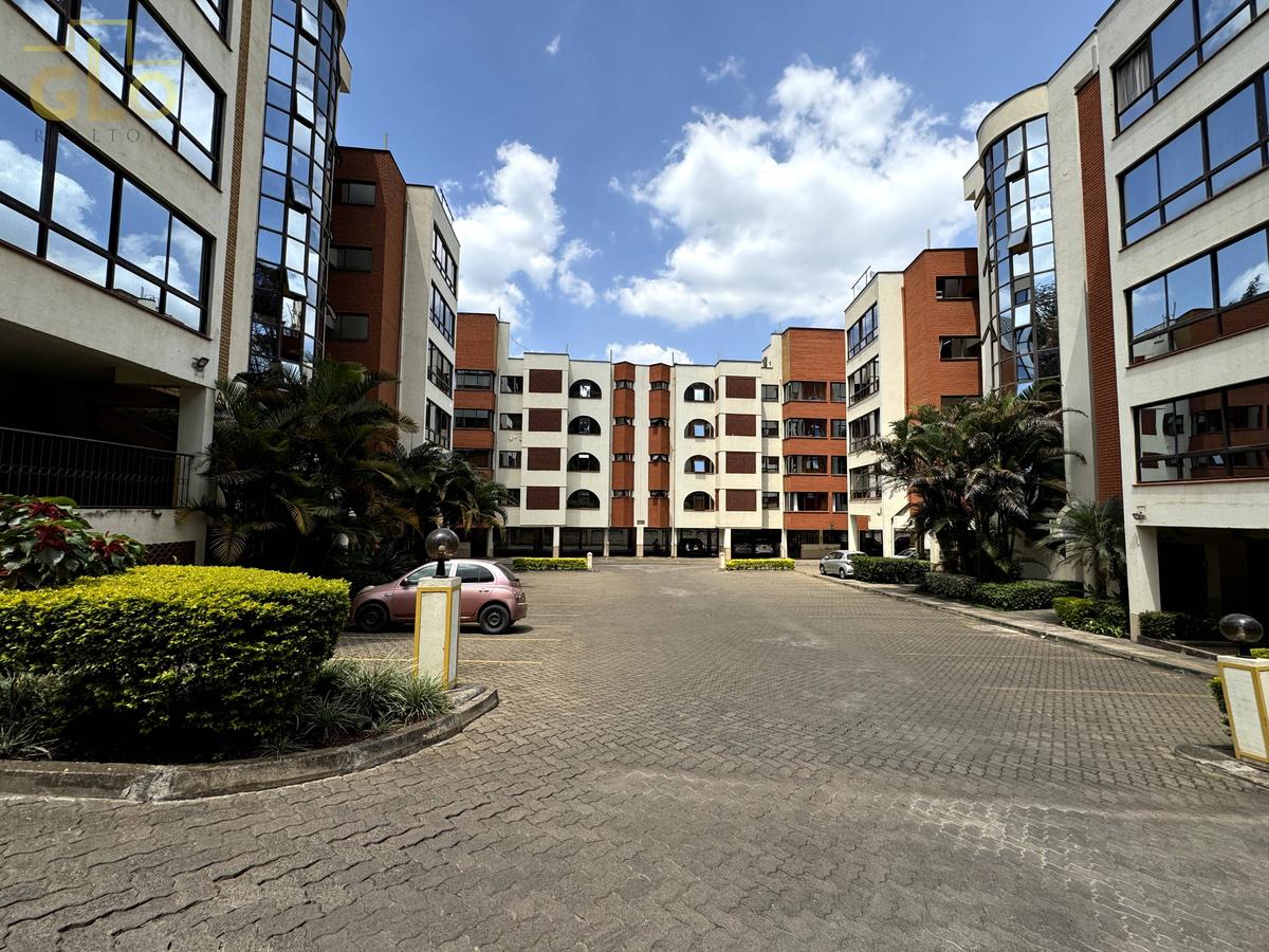 Furnished 1 Bed Apartment with En Suite in Kilimani - 13