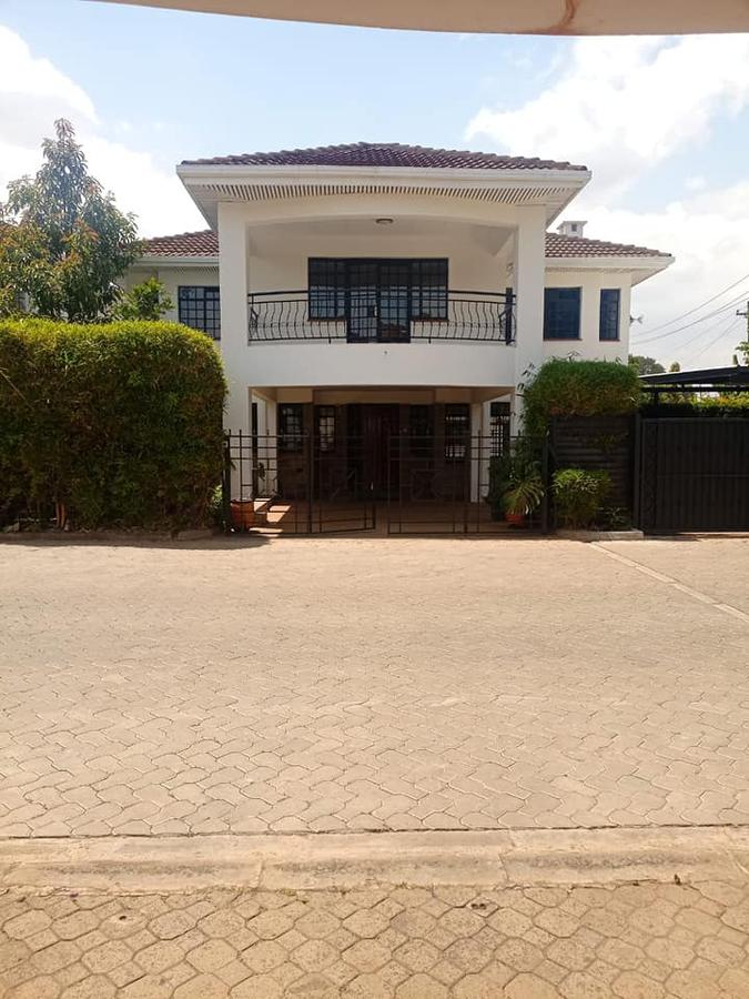 4 Bed House with En Suite at Westland - 1