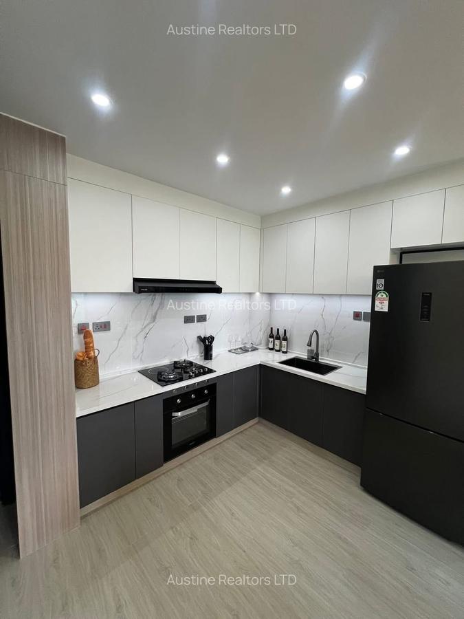 1 Bed Apartment with En Suite at Westlands Road - 2